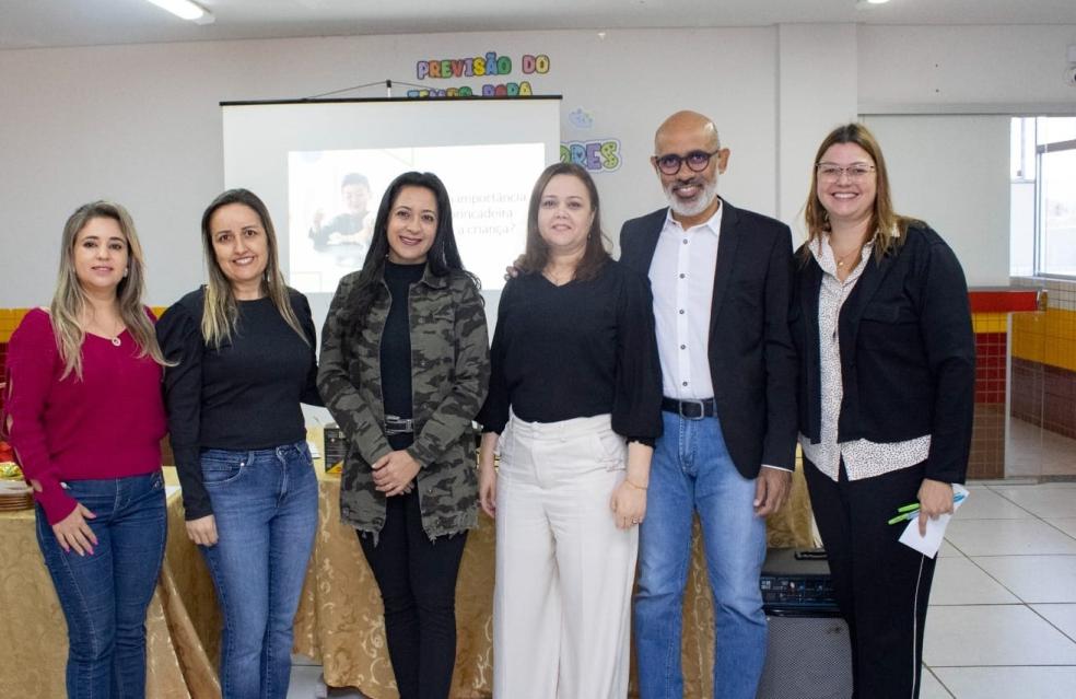 #formacaocontinuada | Os gestores e professores da Educação Infantil e do Ensino Fundamental da cidade de Ouvidor, Goiás, tiveram mais um dia de formação.