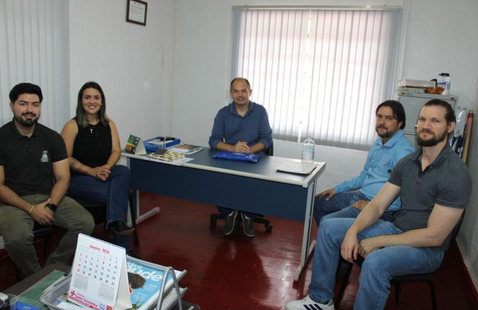 Prefeitura renova convênio com SEBRAE na manhã desta quinta-feira (12)